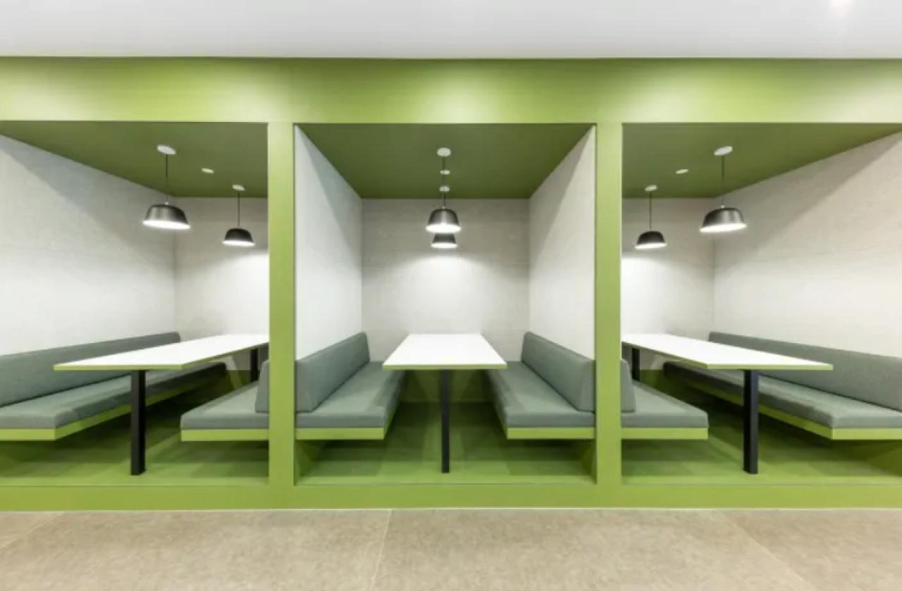 Bureau Noisy-le-Grand 1321m² Location bureau Noisy-le-Grand Seine-Saint-Denis OLBUR2421456 2
